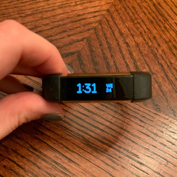 fitbit Accessories - Gold Series Fitbit Alta With Extra Band (S)